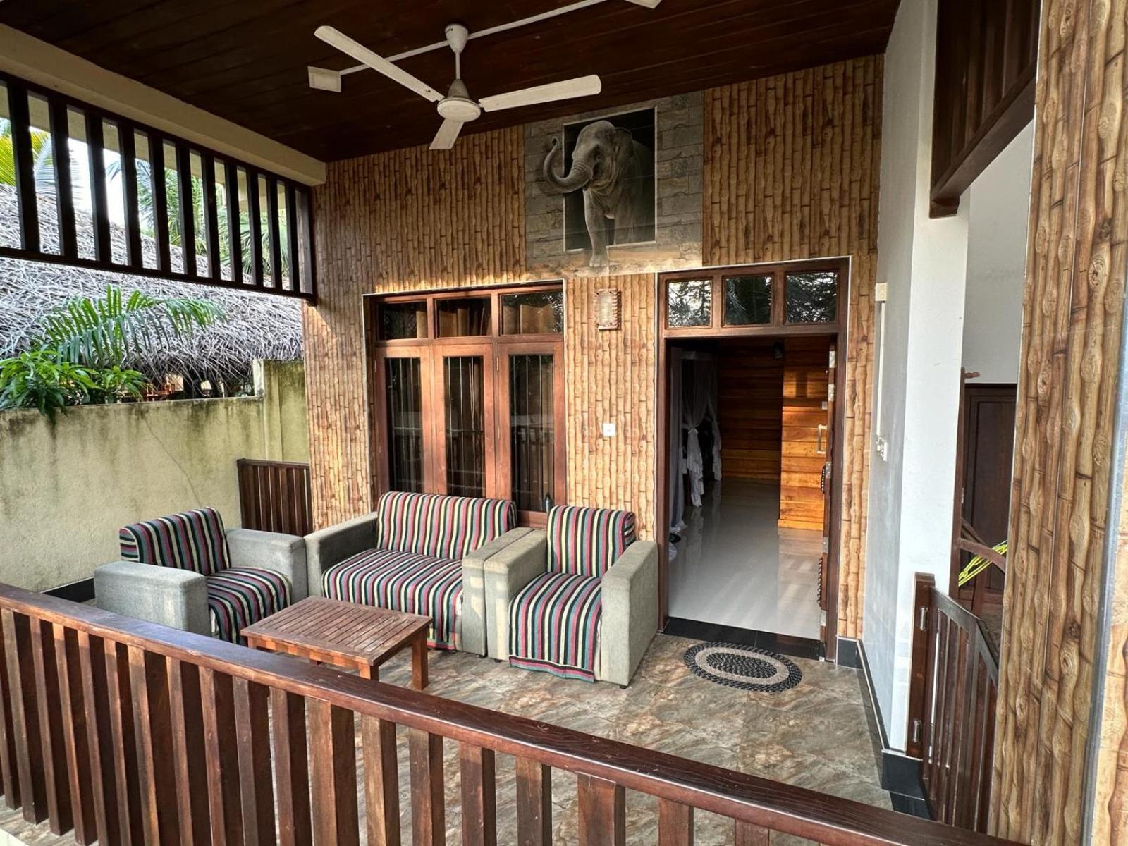 Eden Reverie Deluxe Rooms And Spa Tangalle Exterior photo